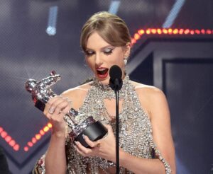 Taylor Swift at the 2022 Video Music Awards.