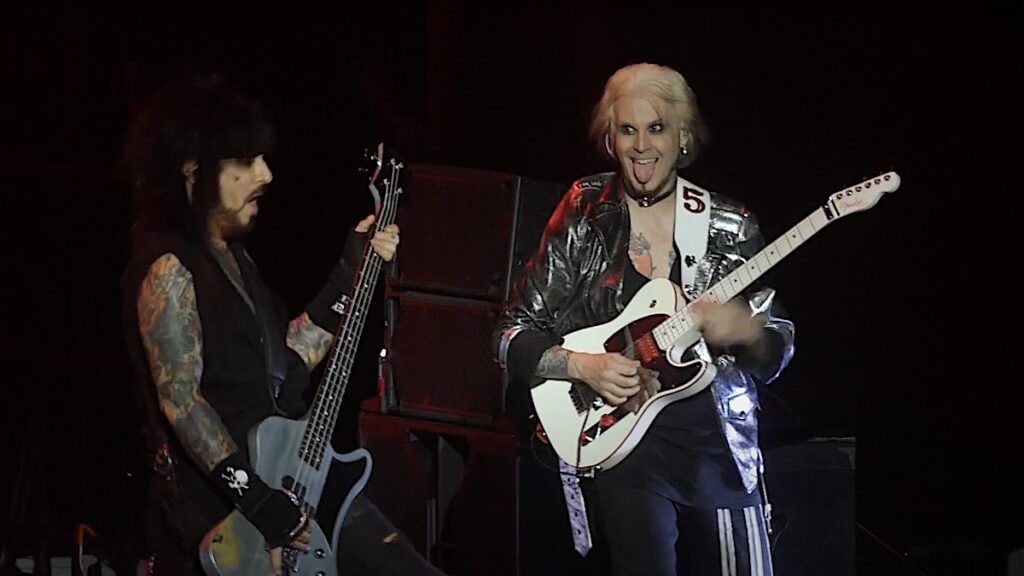 Mötley Crüe Play First Show with John 5: Setlist + Video