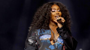 SZA’s ‘SOS’ Spends 10th Nonconsecutive Week Atop Billboard 200
