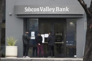 Silicon Valley Bank's collapse sparks fears of layoffs, more failures