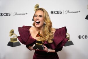 Can I Get It? Adele extends Las Vegas residency