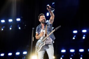 Old Dominion pushes 3 shows after lead singer's ATV accident
