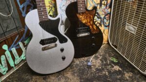 Billie Joe Armstrong Unveils Les Paul Junior Signature Model Guitar