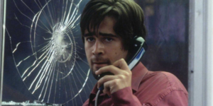 Colin Farrell Phone Booth Bullet Shot Behind Him