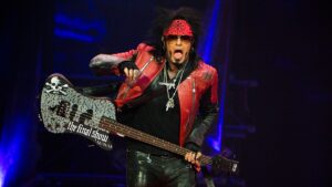 Nikki Sixx Wants Mötley Crüe to Stay Active Until at Least 2031