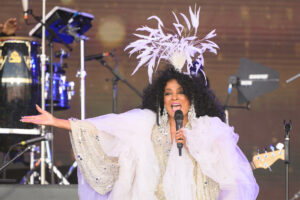 See Diana Ross on her short 2023 tour: Get tickets today