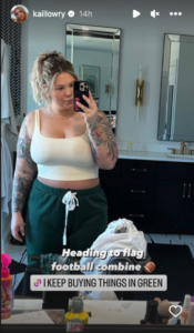 Fans claimed they spotted a baby bottle in Kailyn Lowry's mirror selfie