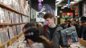 Vinyl outsells CDs for the first time since 1987 : NPR