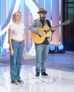 Kaya and Dave Stewart on "American Idol."