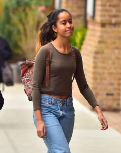 Malia Obama, the elder daughter of former President Barack Obama, graduated from Harvard in 2021 and joined the "Swarm" writing team in 2022.