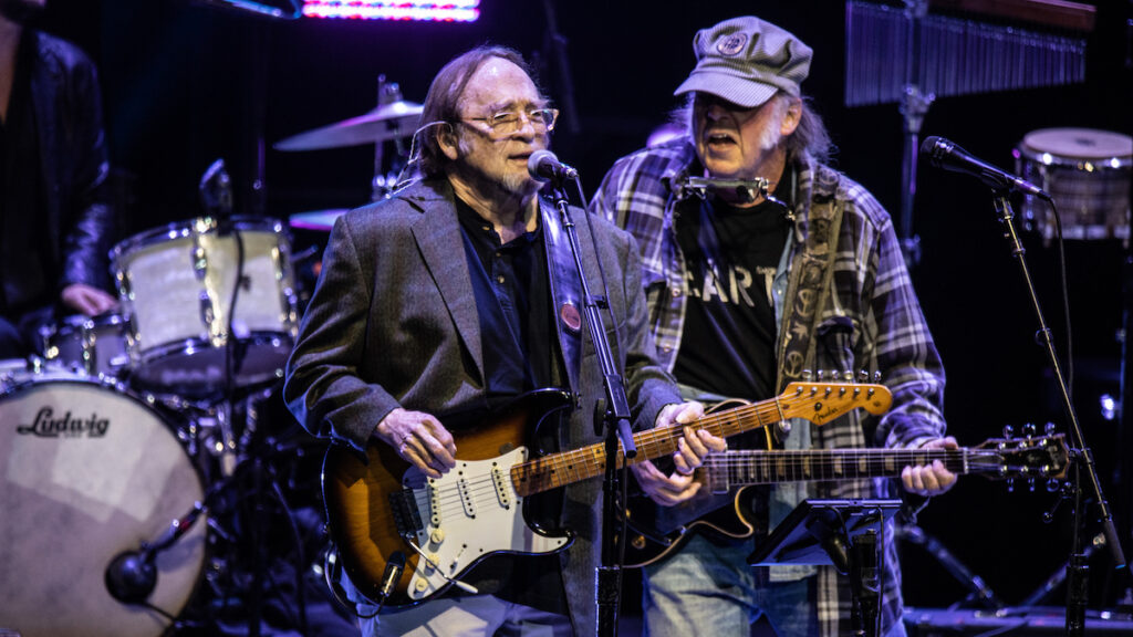 Neil Young and Stephen Stills Perform at Autism Awareness Event Video