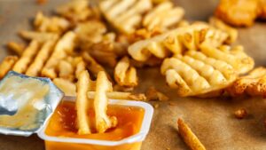 waffle french fries with dipping sauce