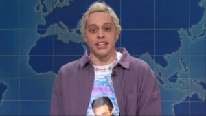 Pete Davidson Returning to Host Saturday Night Live in May