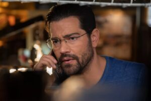 Jesse Metcalfe in 'On a Wing and a Prayer'