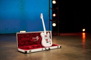 FENDER Honors MÖTLEY CRÜE Shredder JOHN 5 With Signature Telecaster, Accessories Collection