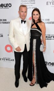 Elton John AIDS Foundation's 30th Annual Academy Awards Viewing Party - Red Carpet
