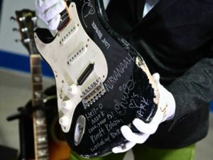 Kurt Cobain's broken guitar sells for nearly $600,000 : NPR