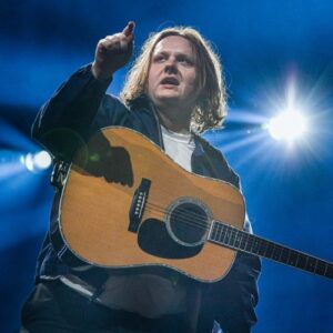 Lewis Capaldi bruised privates in gruelling Peleton session: ‘I’ve got a sore gooch!’ - Music News