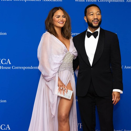 Chrissy Teigen and John Legend welcome baby number four - Music News