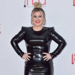 Kelly Clarkson insists Mariah Carey deserves more credit as a songwriter - Music News