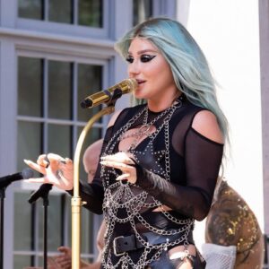 Kesha and Dr. Luke settle defamation lawsuit after nine years - Music News