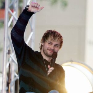 Michael Clifford is expecting his first child - Music News
