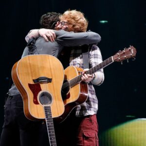 Shawn Mendes surprises Ed Sheeran crowd with first performance in more than a year - Music News