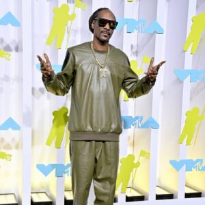 Snoop Dogg postpones Hollywood Bowl concerts in support of writers' strike - Music News