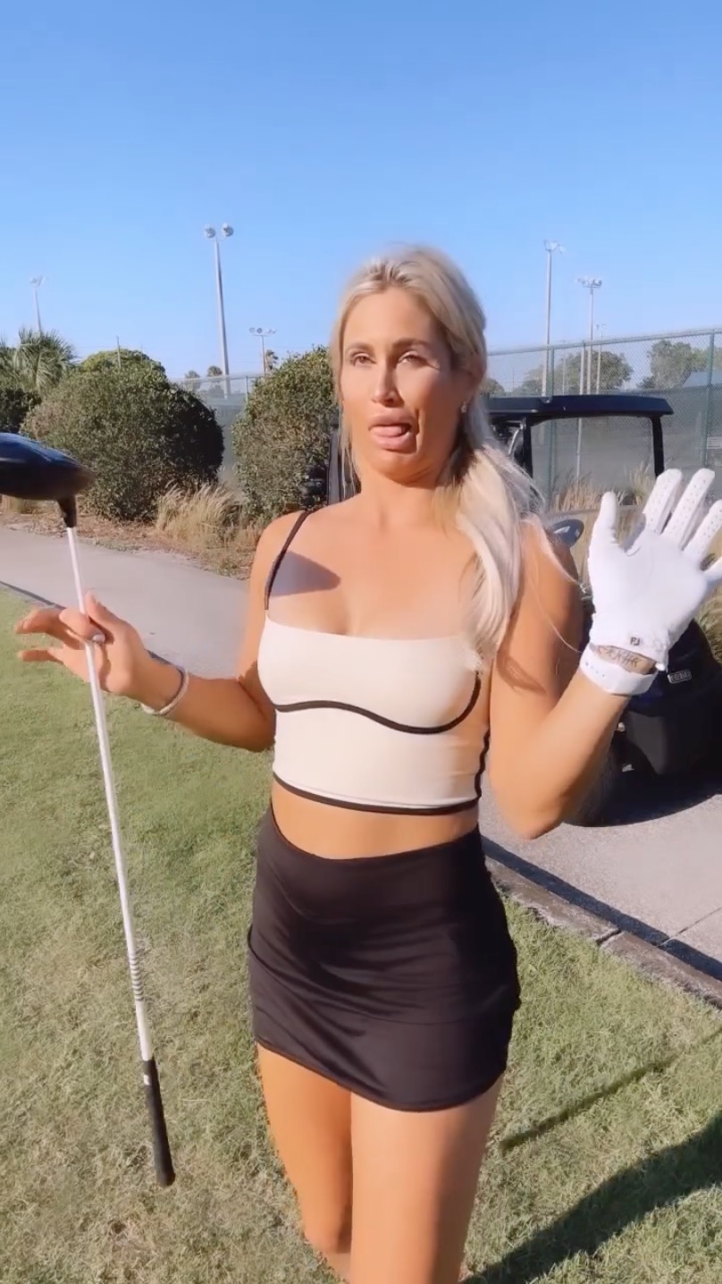Hart made fun of her "golf addiction" as she mouthed the words of the 2003 infamous clip of Brittany Spears answering a question about her spending "addiction"