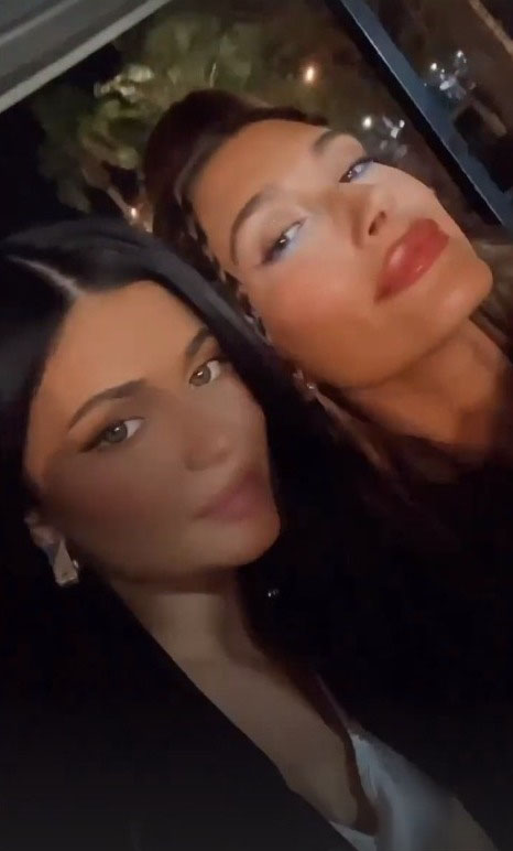 Hailey is close friends with Kylie and her older sister Kendall Jenner