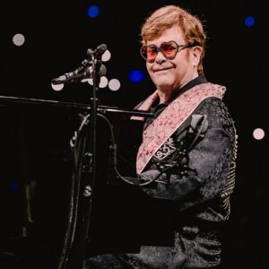 Elton John concludes Farewell Yellow Brick Road in Stockholm - Music News