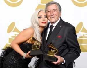 Lady Gaga and Tony Bennet at 2015 Grammys.