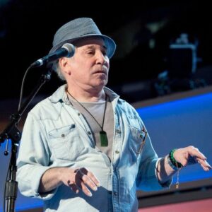 'I haven’t figured out how to perform with hearing loss!' Paul Simon is certain he's done with touring - Music News