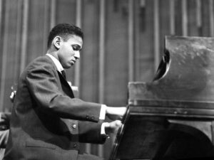 Remembering André Watts, the American pianist who opened doors of possibility : NPR