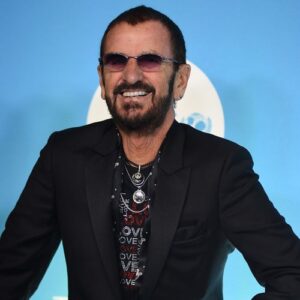 Sir Ringo Starr fan of 'biggest star in the world' Taylor Swift - Music News