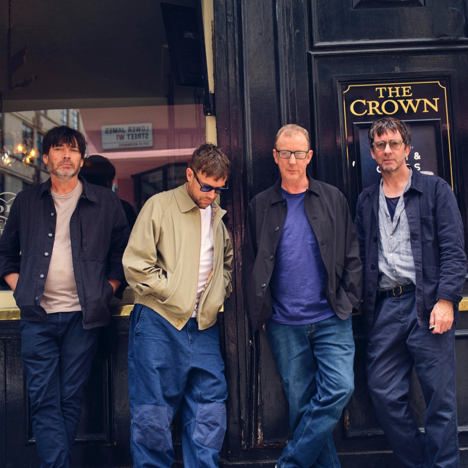 blur storm to the top with seventh Number 1 album 'The Ballad of Darren' - Music News