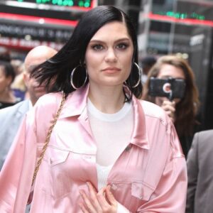 Jessie J feels 'delusional' due to lack of sleep while caring for baby alone - Music News