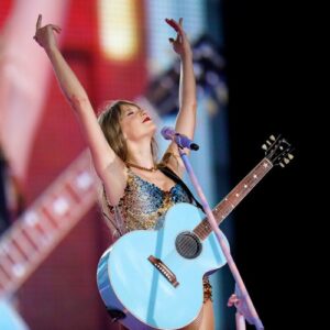 'Turns out it's NOT the end of an era': Taylor Swift extends tour - Music News