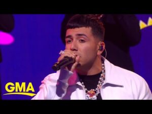 Will Eslabón Armado's 'Ella Baila Sola' conquer Latin Grammys?