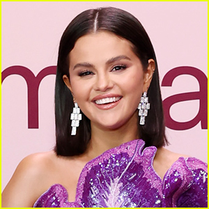 Selena Gomez Debuts New Hair on Instagram!