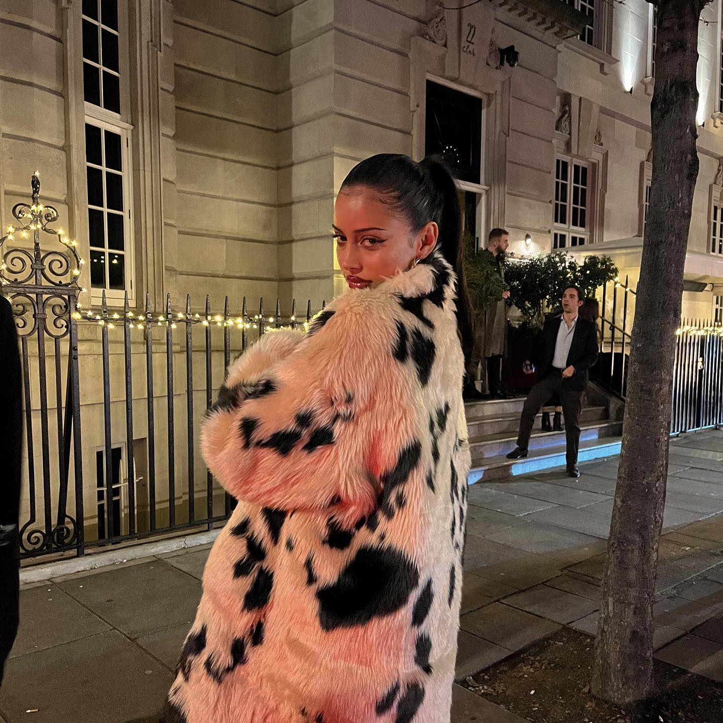 She was labelled a 'queen' while wearing a stunning Cruella Deville outfit