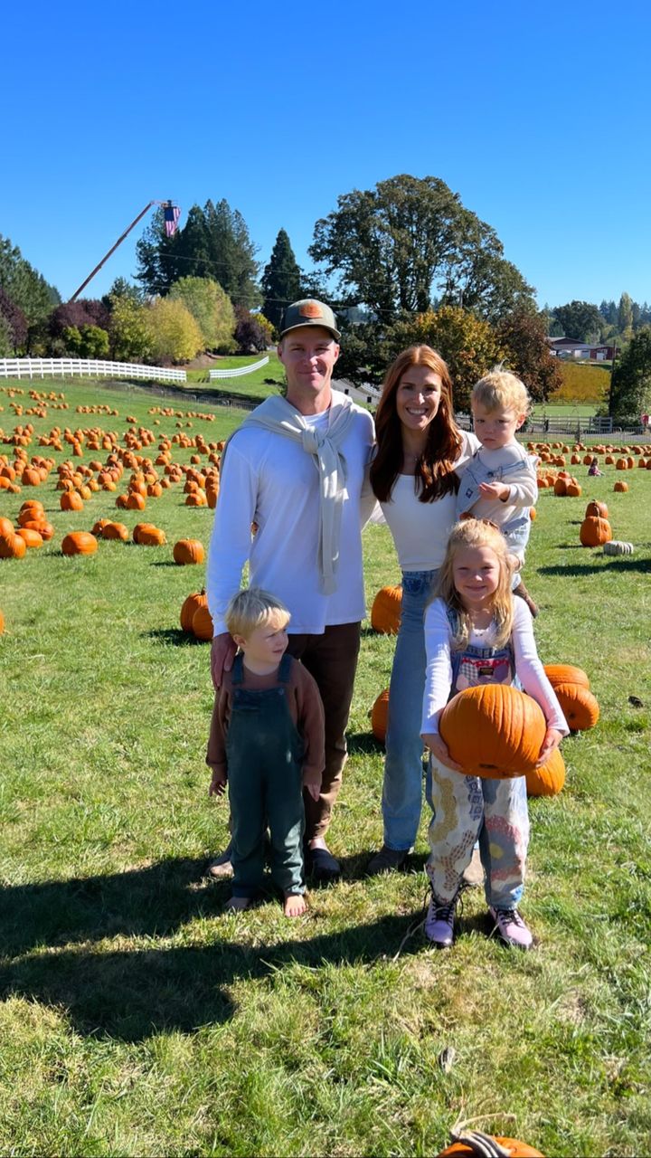 Audrey and Jeremy Roloff pictured with their three kids