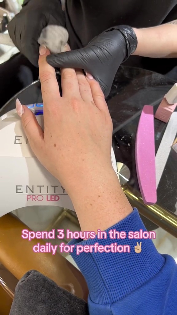 She claimed that she spends three hours in the salon every day