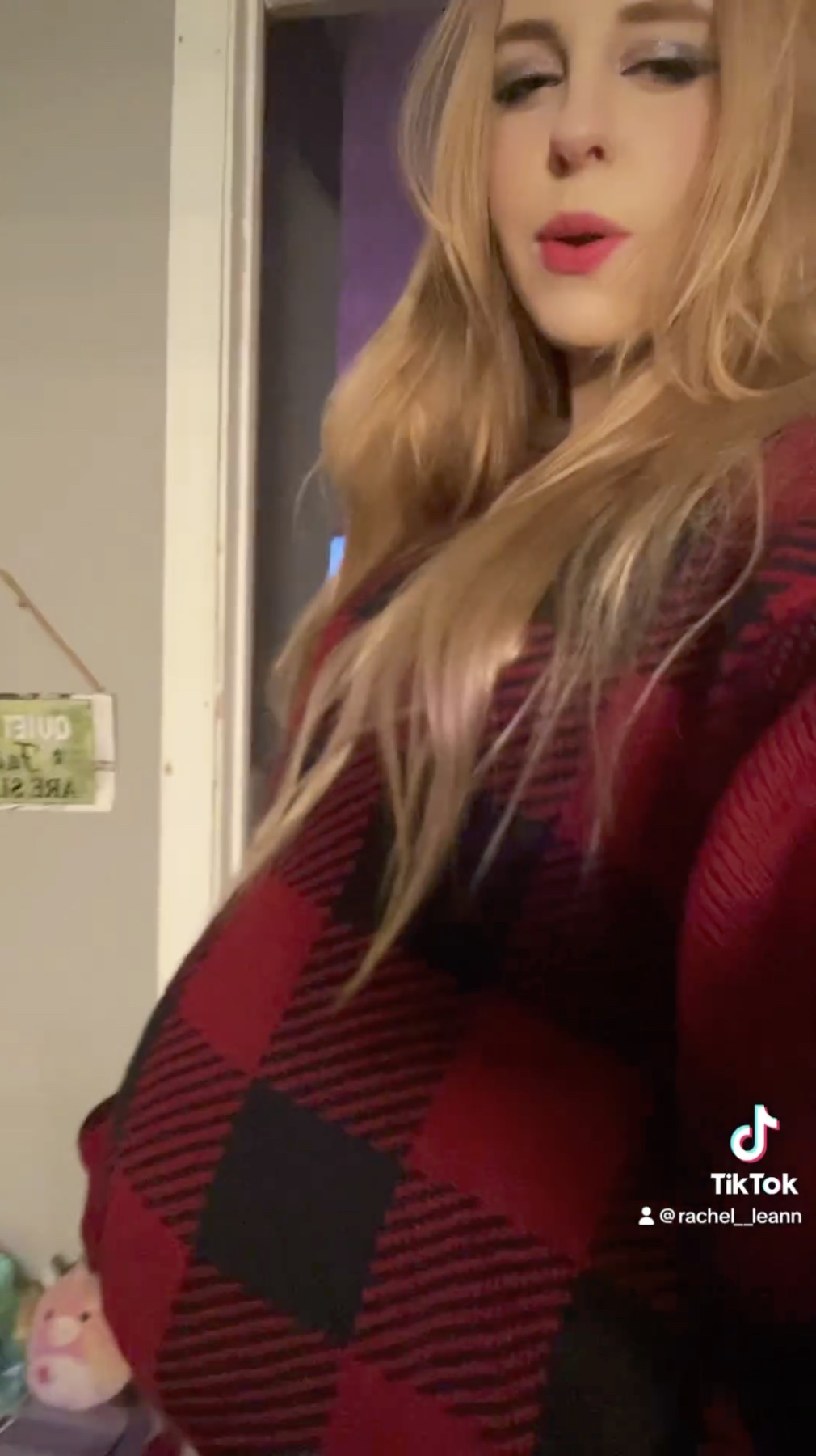 She took to TikTok to flaunt her bump of her future child she will share with her new boyfriend, Scott