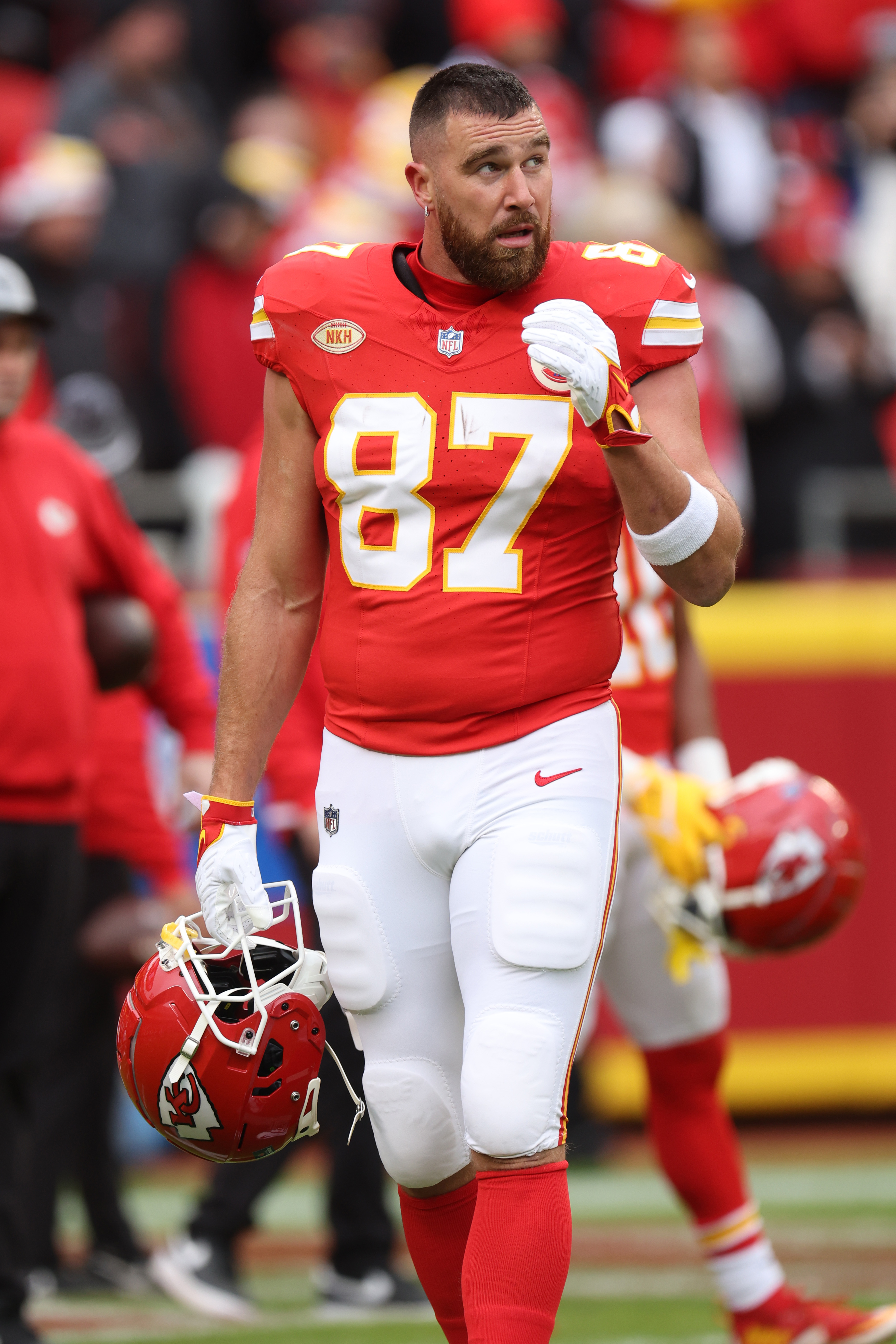 Travis Kelce and the Chiefs took on the Las Vegas Raiders