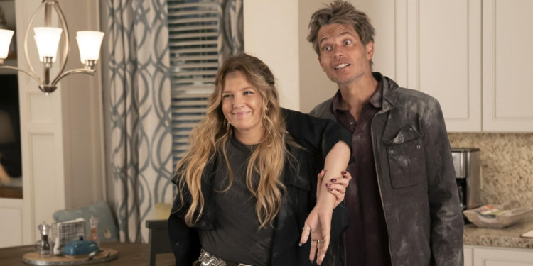 Drew Barrymore and Timothy Olyphant in Santa Clarita Diet (2017) - cancelled TV shows