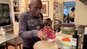AL Roker has provided a glimpse inside his kitchen and made Today fans drool as he showed off his Sunday supper