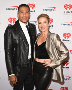 Former GMA3 stars Amy Robach and TJ Holmes cozied up together at home this holiday season