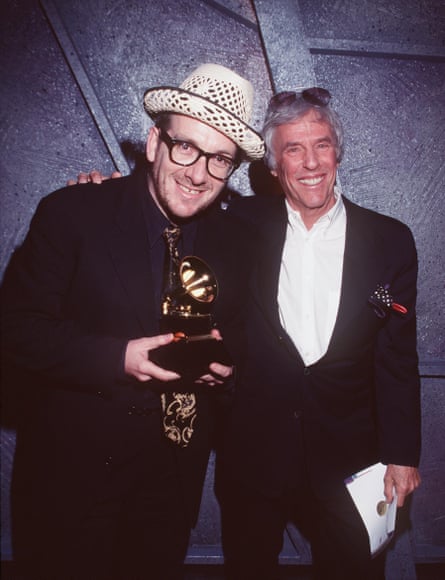 Elvis Costello and Burt Bacharach at the Grammy awards, 1999.