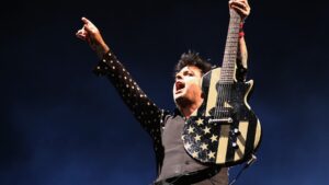Green Day Alters Lyrics to "American Idiot" on New Year's Rockin' Eve